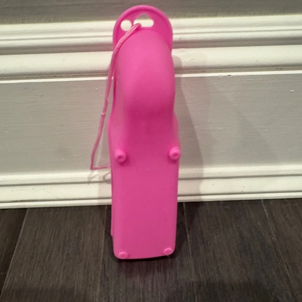 🎉HP🎊 NWOT Pink Portable Pet Dog Water Bottle with Holder